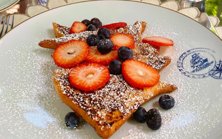 churro French toast | bakerly