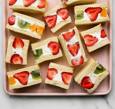fruit sandos | bakerly