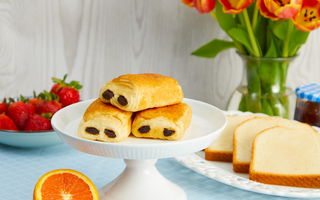 host a magnifique French-inspired Motherβs Day brunch | bakerly
