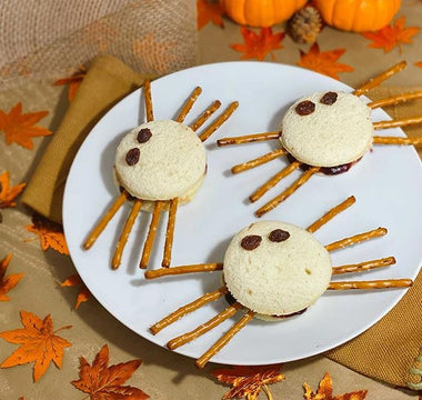 sliced brioche Halloween spiders | bakerly