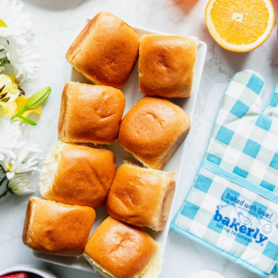 bakerly the brioche dinner rolls