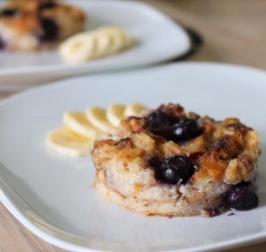 banana and blueberries brioche pudding | bakerly