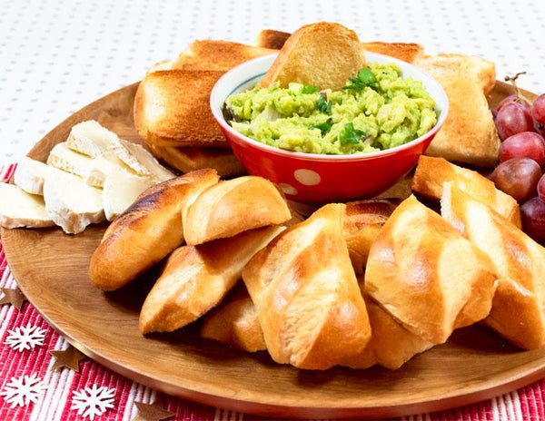 the guacamole & brioche rolls "apéro" platter